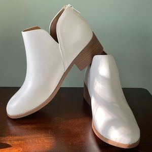 Cityclassified ankle boots